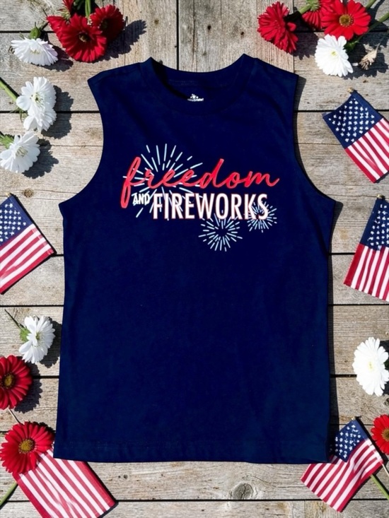Way To Celebrate Other - Way to Celebrate Girls Navy Blue “Freedom and Fireworks” Tee S (6/7)